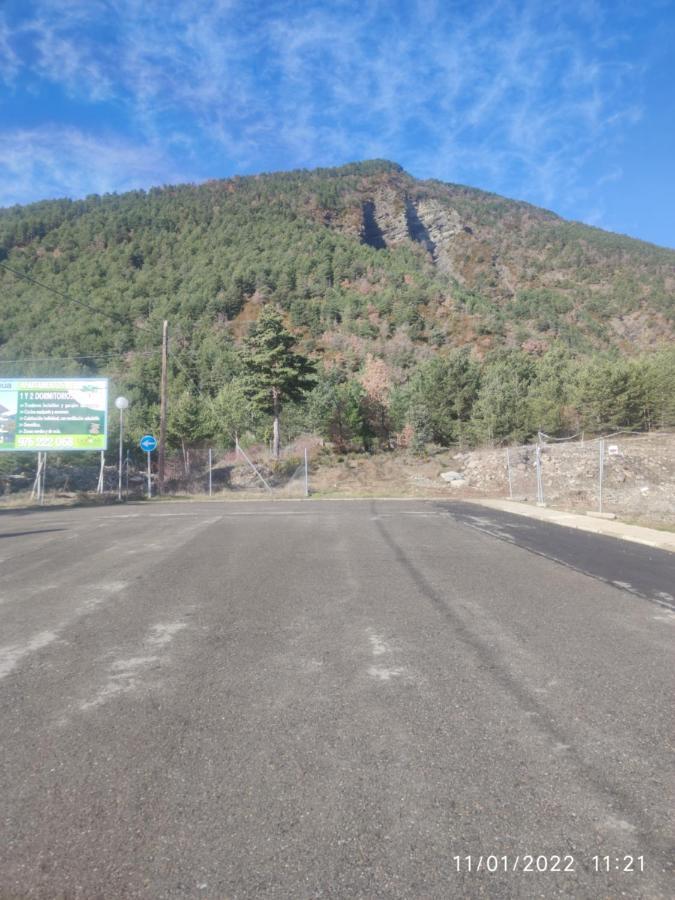 Apartamento a estrenar en Villanúa Exterior foto